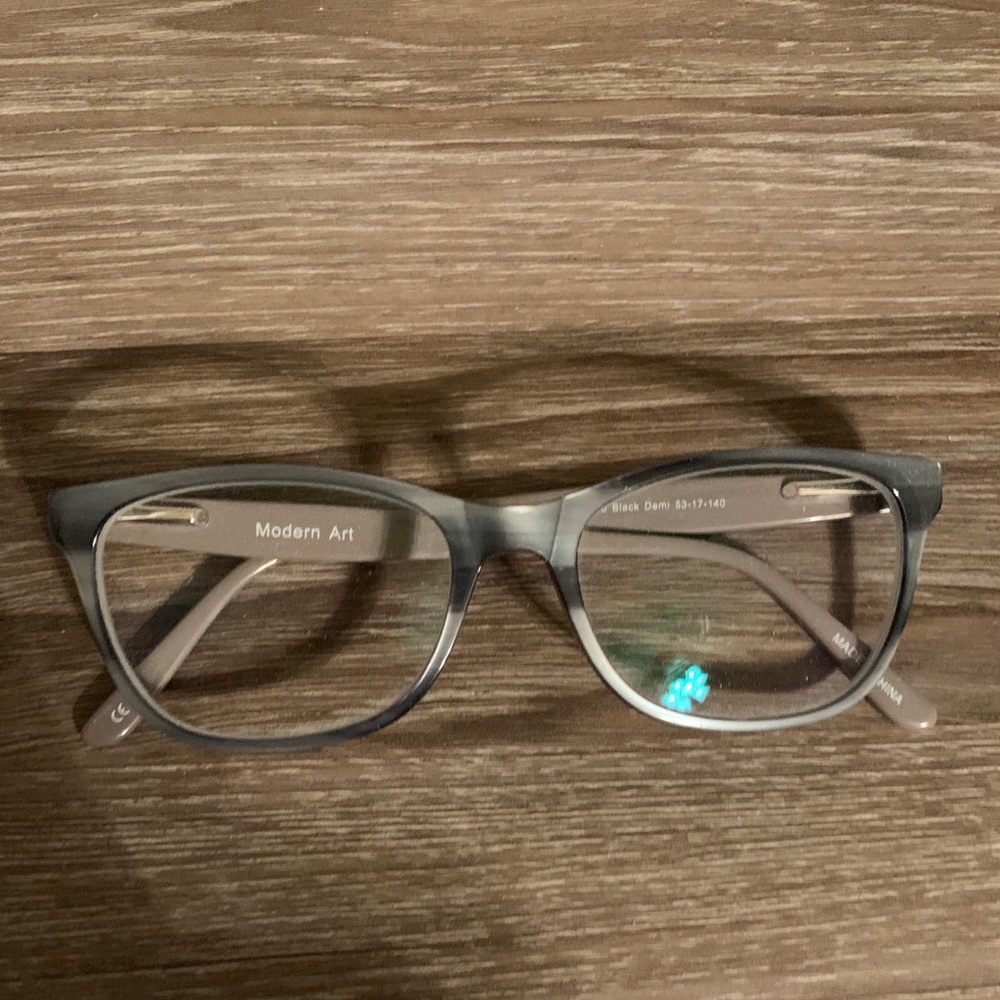 Women’s glasses
